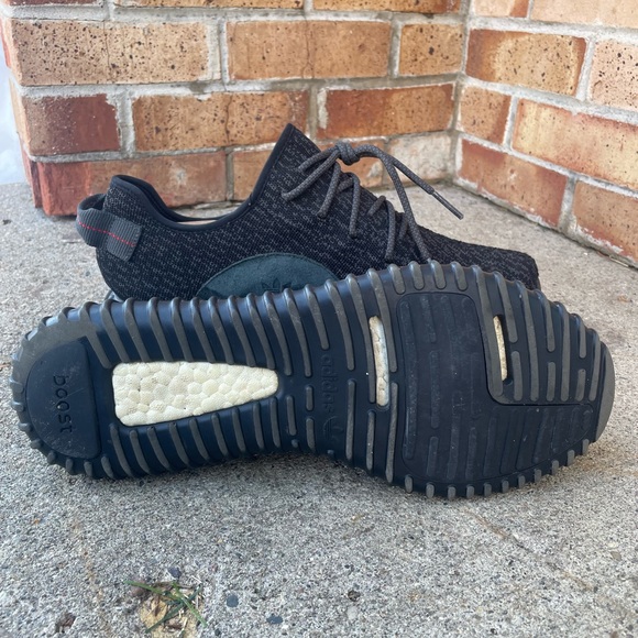 Adidas Yeezy Boost 350 Pirate Black (2015) - Picture 6 of 7